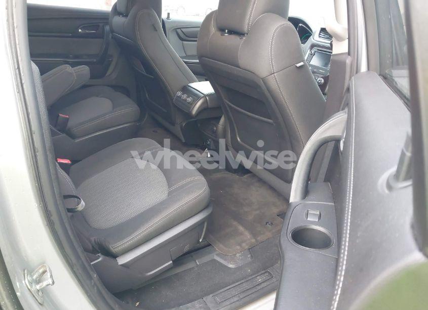 Photo 8 of 2017 Chevrolet Traverse 1LT (VIN 1GNKRGKD8HJ120164)