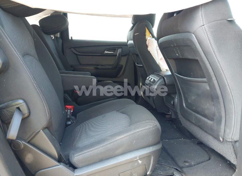 Photo 8 of 2017 Chevrolet Traverse 1LT (VIN 1GNKRGKD8HJ130001)