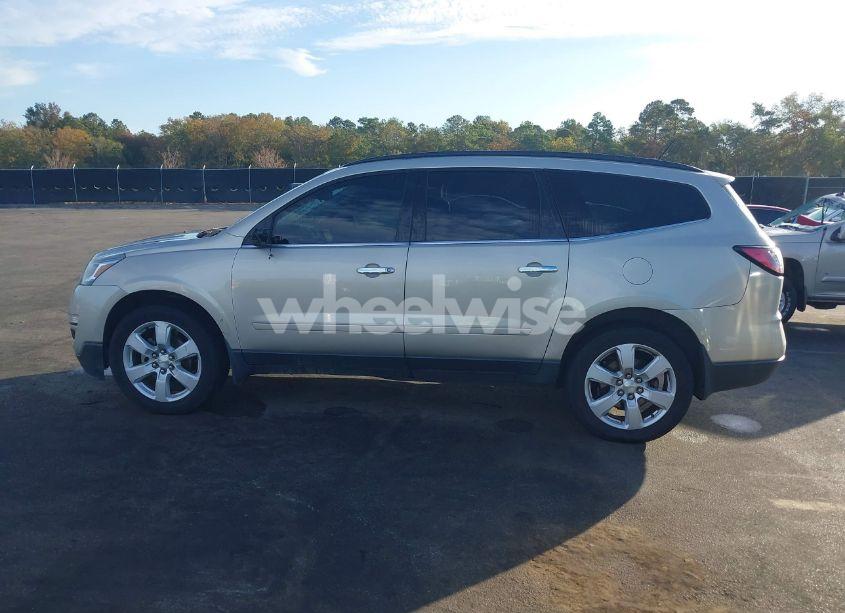 Photo 14 of 2017 Chevrolet Traverse 1LT (VIN 1GNKRGKD8HJ208227)