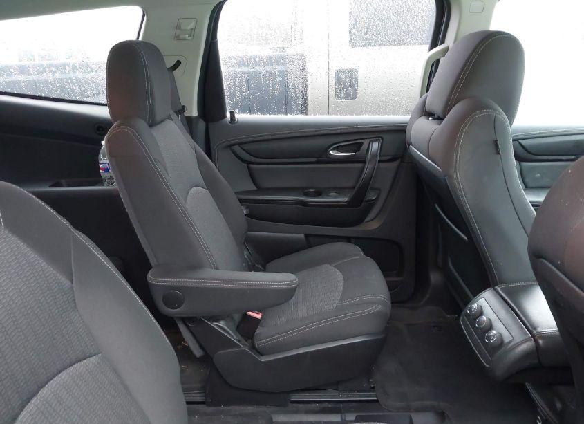 Photo 8 of 2017 Chevrolet Traverse 1LT (VIN 1GNKRGKD8HJ237243)