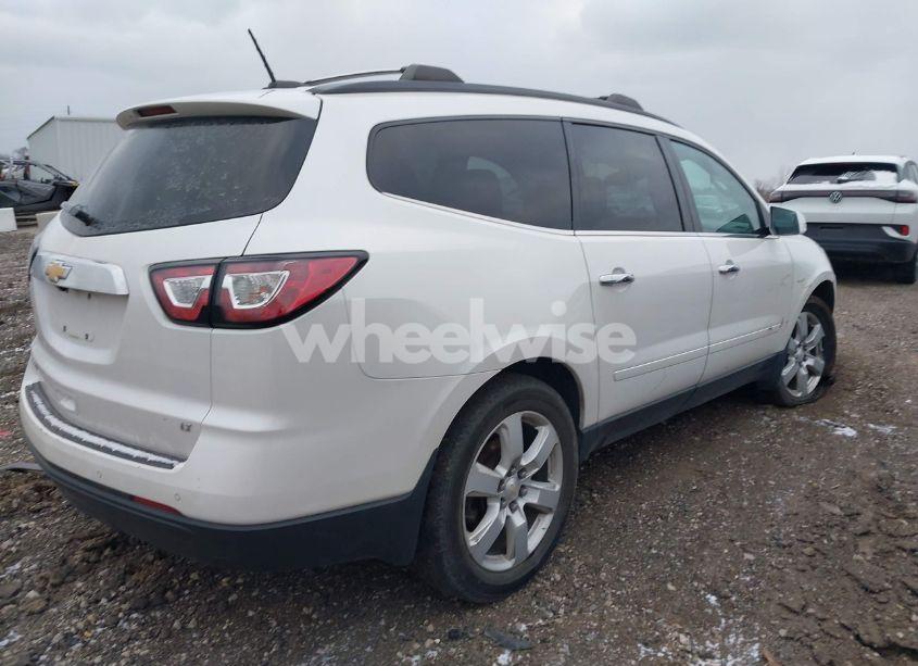 Photo 4 of 2017 Chevrolet Traverse 1LT (VIN 1GNKRGKD8HJ336838)