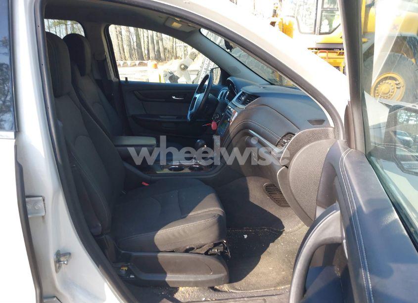 Photo 5 of 2013 Chevrolet Traverse 1LT (VIN 1GNKRGKD9DJ110480)