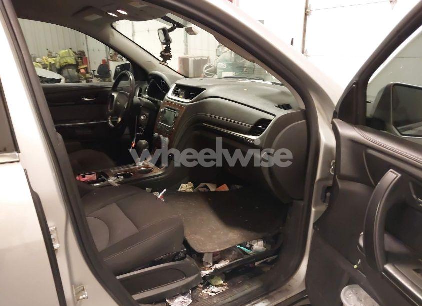 Photo 5 of 2014 Chevrolet Traverse 1LT (VIN 1GNKRGKD9EJ149541)