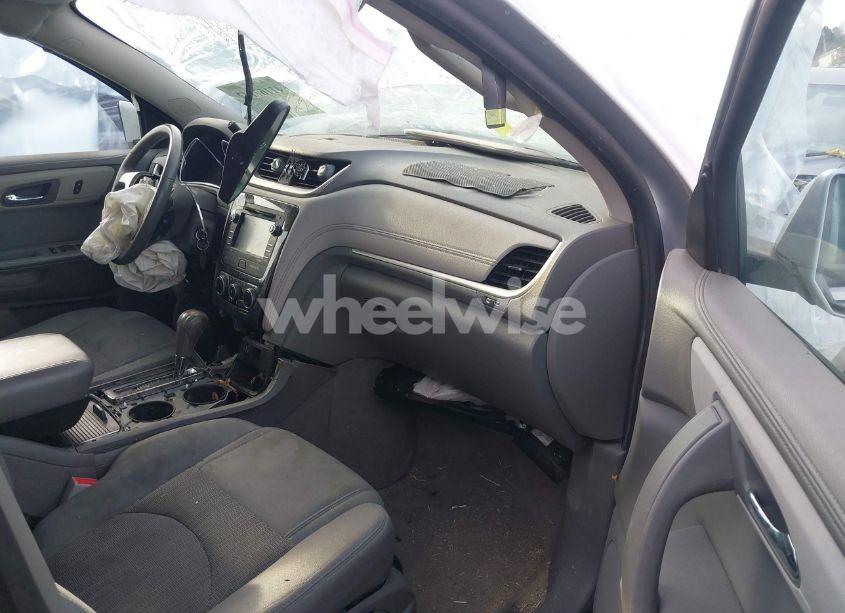 Photo 5 of 2014 Chevrolet Traverse 1LT (VIN 1GNKRGKD9EJ176979)