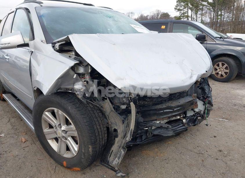 Photo 6 of 2014 Chevrolet Traverse 1LT (VIN 1GNKRGKD9EJ176979)