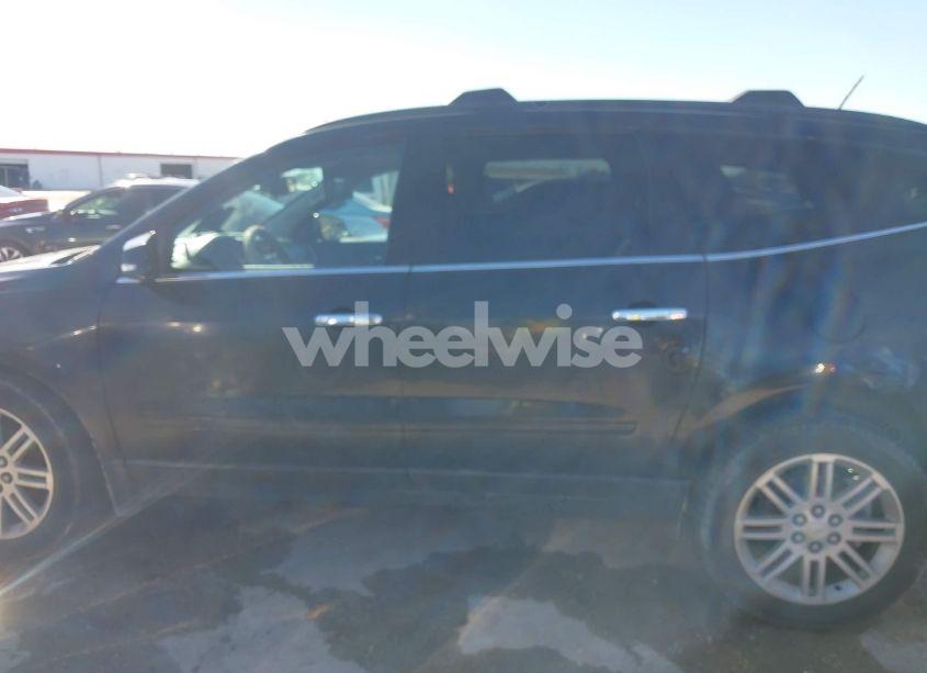 Photo 14 of 2015 Chevrolet Traverse 1LT (VIN 1GNKRGKD9FJ126357)