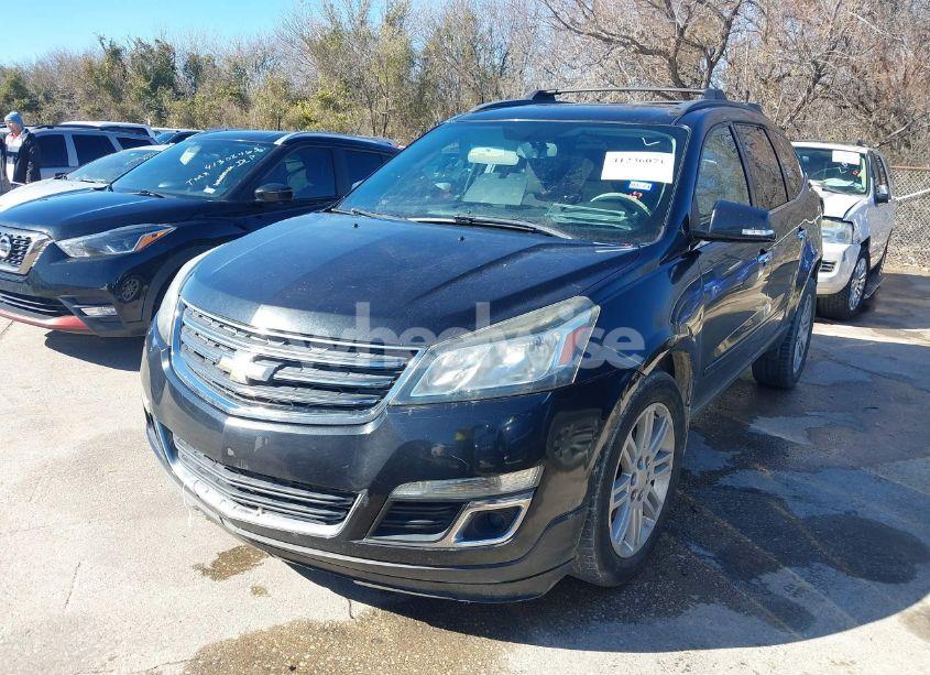 Photo 2 of 2015 Chevrolet Traverse 1LT (VIN 1GNKRGKD9FJ126357)