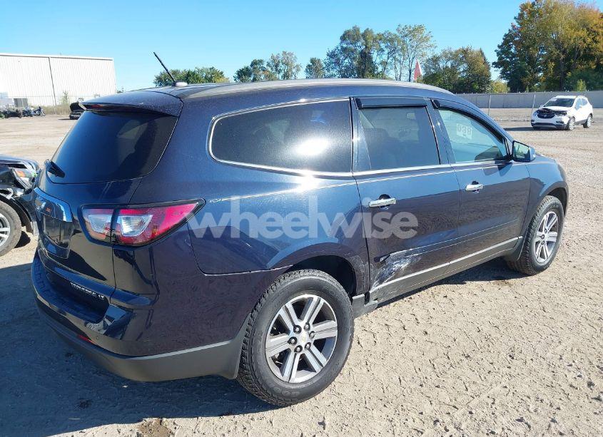 Photo 4 of 2015 Chevrolet Traverse 1LT (VIN 1GNKRGKD9FJ139335)