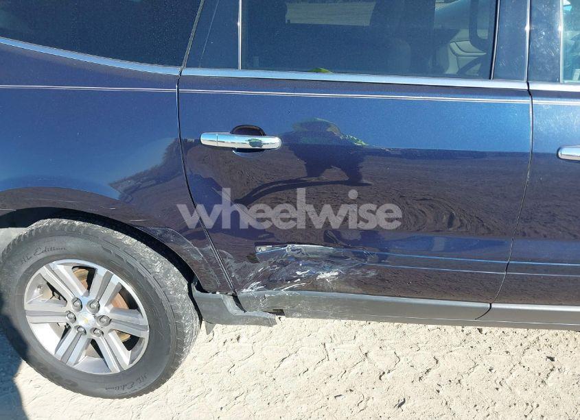 Photo 6 of 2015 Chevrolet Traverse 1LT (VIN 1GNKRGKD9FJ139335)