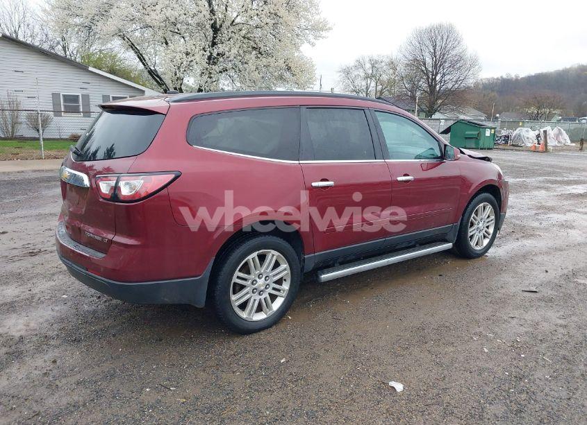 Photo 4 of 2015 Chevrolet Traverse 1LT (VIN 1GNKRGKD9FJ260169)