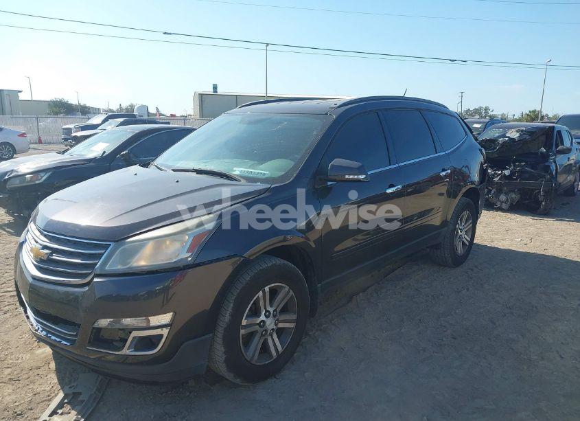 Photo 2 of 2015 Chevrolet Traverse 1LT (VIN 1GNKRGKD9FJ347053)