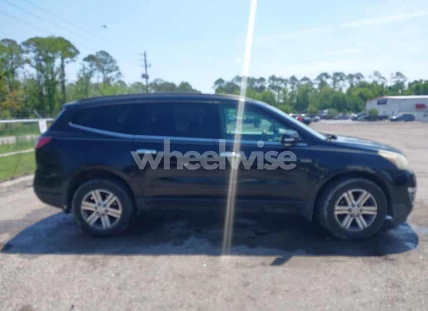 Photo 13 of 2017 Chevrolet Traverse 1LT (VIN 1GNKRGKD9HJ135935)