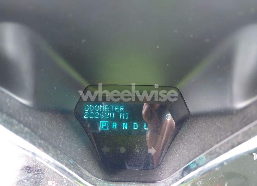 Photo 7 of 2017 Chevrolet Traverse 1LT (VIN 1GNKRGKD9HJ135935)