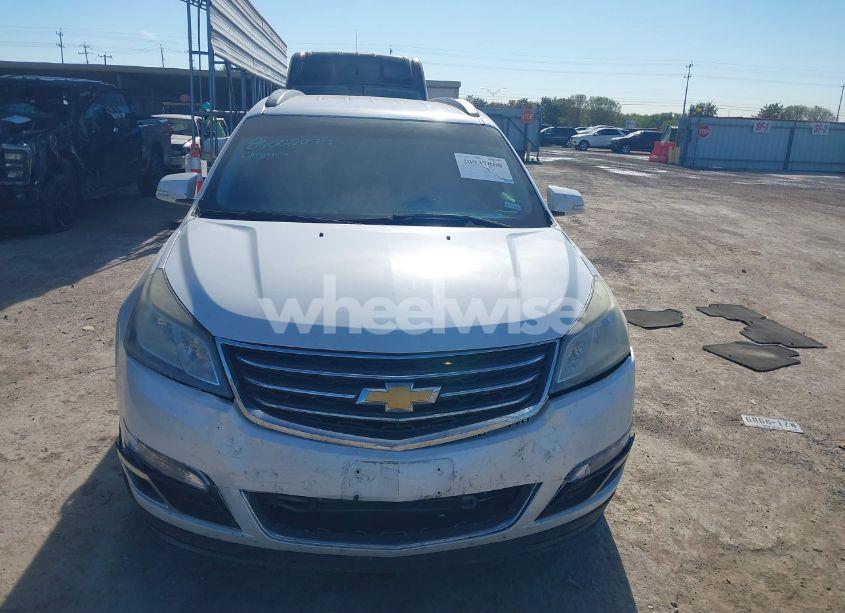 Photo 12 of 2017 Chevrolet Traverse 1LT (VIN 1GNKRGKD9HJ188540)
