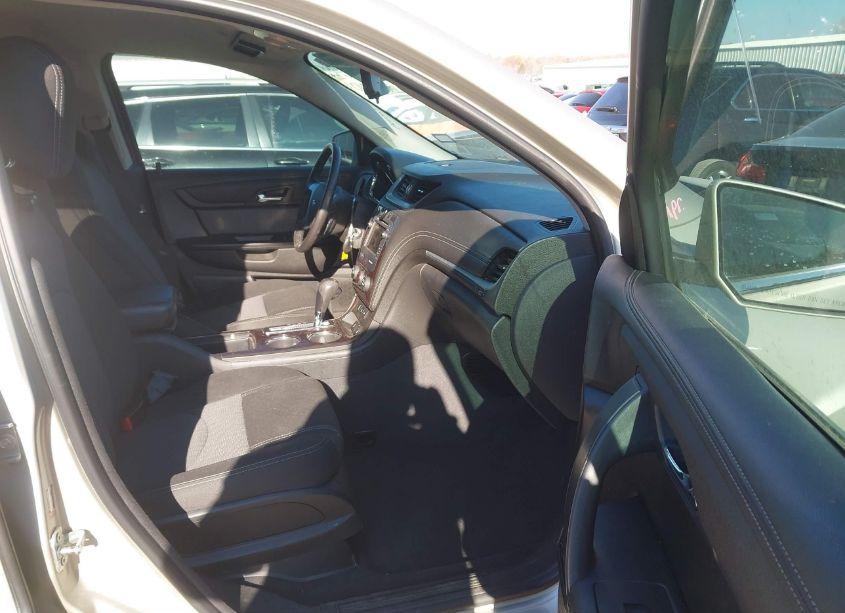 Photo 5 of 2017 Chevrolet Traverse 1LT (VIN 1GNKRGKD9HJ210052)