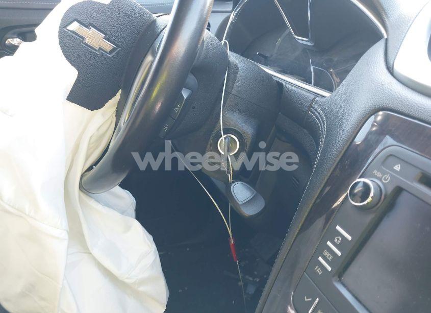 Photo 11 of 2017 Chevrolet Traverse 1LT (VIN 1GNKRGKD9HJ304044)