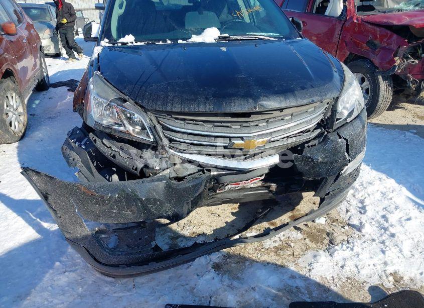 Photo 6 of 2017 Chevrolet Traverse 1LT (VIN 1GNKRGKD9HJ304044)