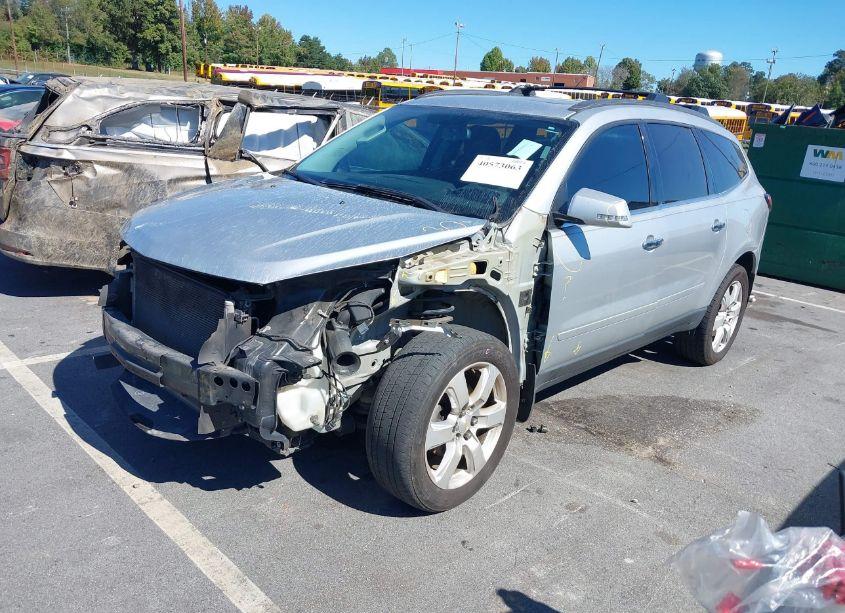 Photo 2 of 2017 Chevrolet Traverse 1LT (VIN 1GNKRGKD9HJ340039)