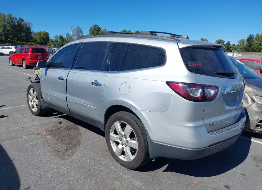 Photo 3 of 2017 Chevrolet Traverse 1LT (VIN 1GNKRGKD9HJ340039)