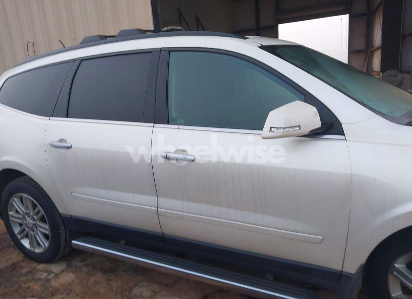 Photo 13 of 2014 Chevrolet Traverse 1LT (VIN 1GNKRGKDXEJ169474)