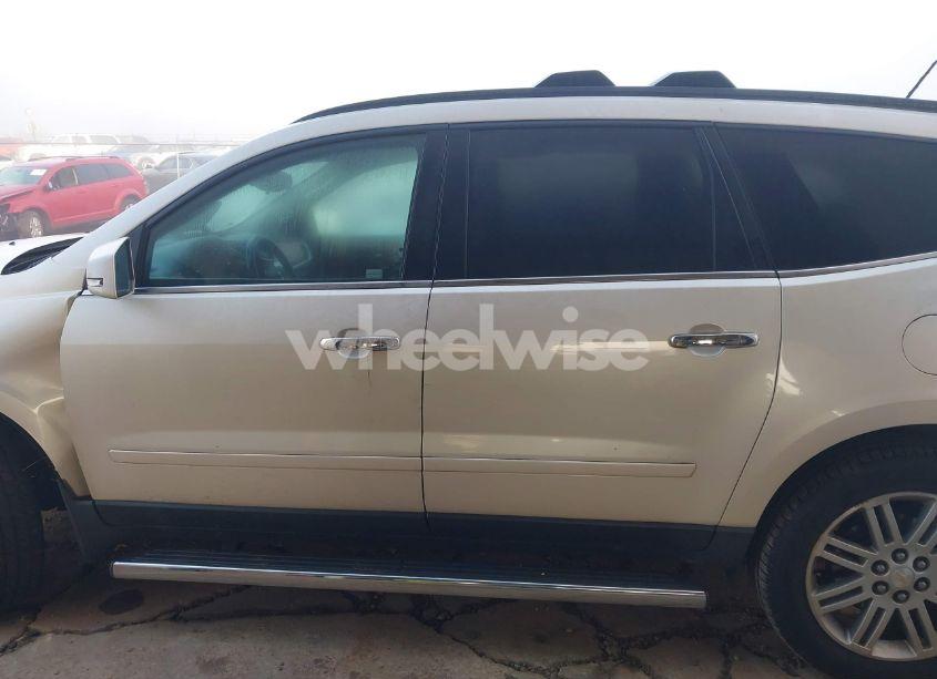 Photo 14 of 2014 Chevrolet Traverse 1LT (VIN 1GNKRGKDXEJ169474)