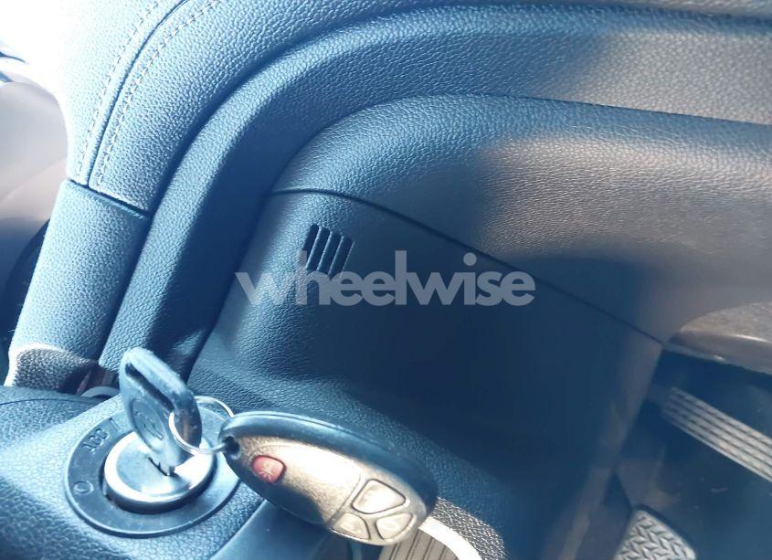 Photo 11 of 2015 Chevrolet Traverse 1LT (VIN 1GNKRGKDXFJ171405)