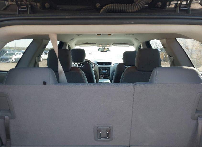 Photo 8 of 2015 Chevrolet Traverse 1LT (VIN 1GNKRGKDXFJ256289)