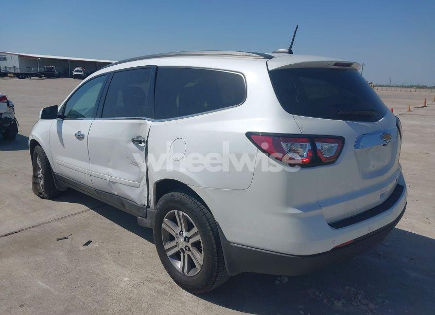 Photo 3 of 2016 Chevrolet Traverse 1LT (VIN 1GNKRGKDXGJ265625)