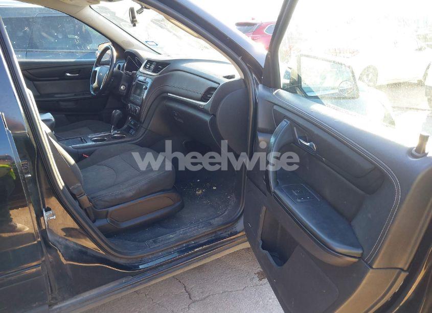 Photo 5 of 2016 Chevrolet Traverse 1LT (VIN 1GNKRGKDXGJ291111)