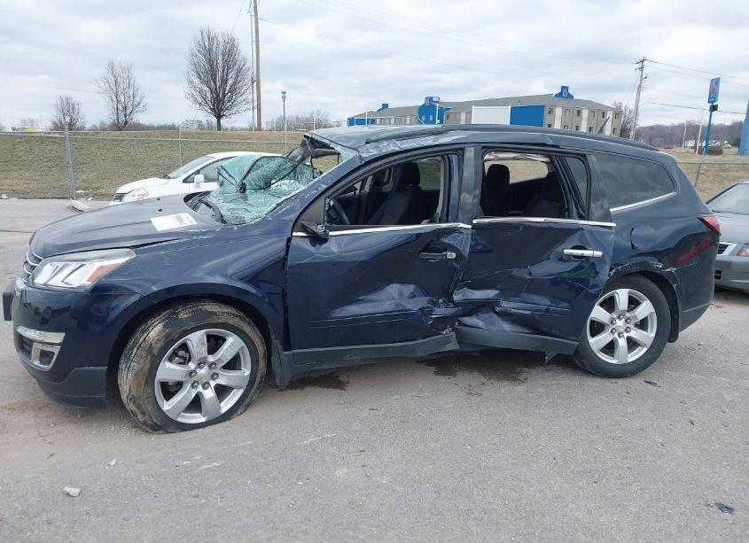 Photo 6 of 2016 Chevrolet Traverse 1LT (VIN 1GNKRGKDXGJ331445)