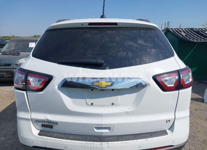 Photo 16 of 2017 Chevrolet Traverse 1LT (VIN 1GNKRGKDXHJ114401)