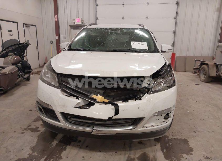 Photo 6 of 2017 Chevrolet Traverse 1LT (VIN 1GNKRGKDXHJ184531)