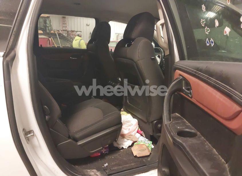 Photo 8 of 2017 Chevrolet Traverse 1LT (VIN 1GNKRGKDXHJ184531)