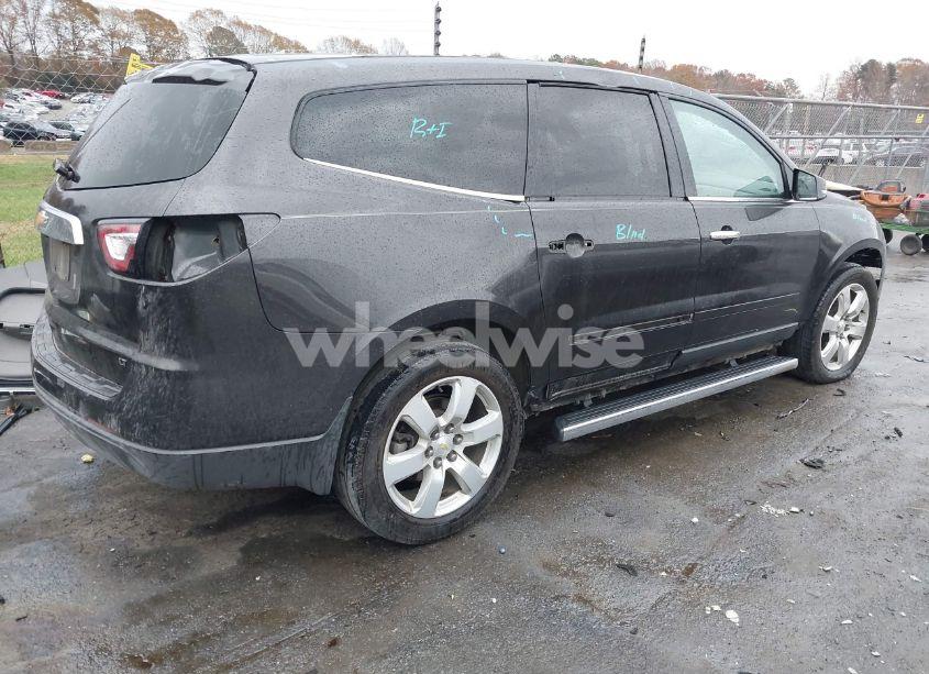 Photo 4 of 2017 Chevrolet Traverse 1LT (VIN 1GNKRGKDXHJ277436)