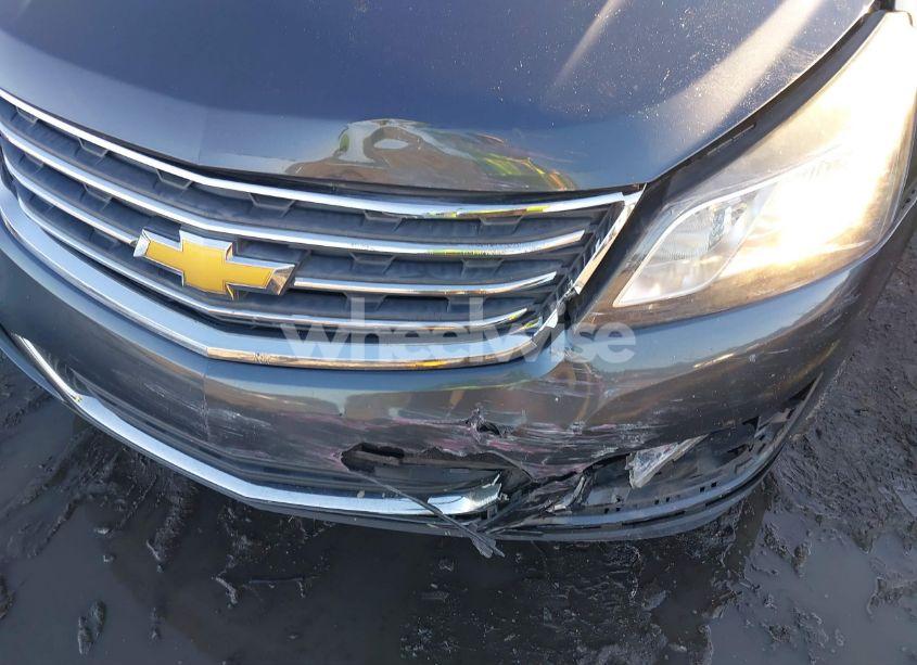 Photo 6 of 2014 Chevrolet Traverse 2LT (VIN 1GNKRHKD0EJ121861)