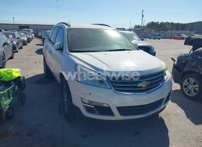 2015 Chevrolet Traverse 2LT (VIN 1GNKRHKD0FJ158250) main photo