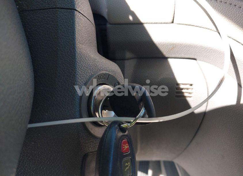 Photo 11 of 2015 Chevrolet Traverse 2LT (VIN 1GNKRHKD0FJ158250)