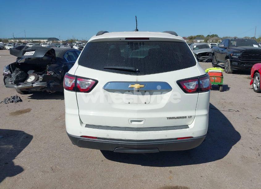 Photo 16 of 2015 Chevrolet Traverse 2LT (VIN 1GNKRHKD0FJ158250)