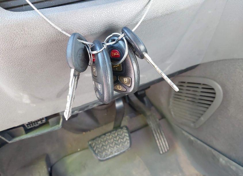 Photo 11 of 2015 Chevrolet Traverse 2LT (VIN 1GNKRHKD0FJ203624)