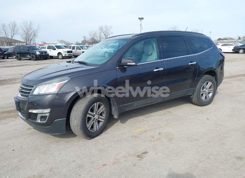 Photo 2 of 2015 Chevrolet Traverse 2LT (VIN 1GNKRHKD0FJ226174)