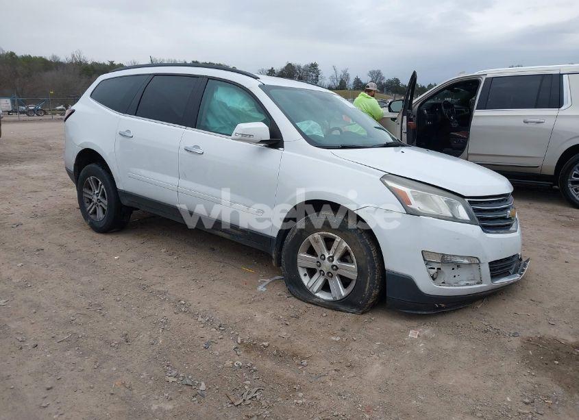 2016 Chevrolet Traverse 2LT (VIN 1GNKRHKD0GJ201762) main photo