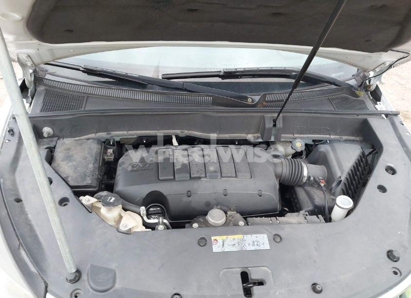 Photo 10 of 2016 Chevrolet Traverse 2LT (VIN 1GNKRHKD0GJ201762)