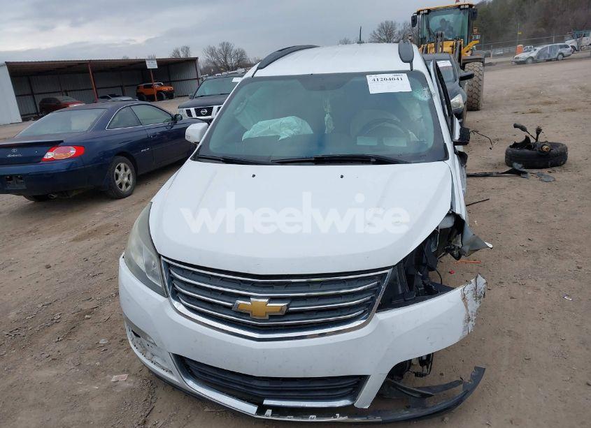 Photo 11 of 2016 Chevrolet Traverse 2LT (VIN 1GNKRHKD0GJ201762)
