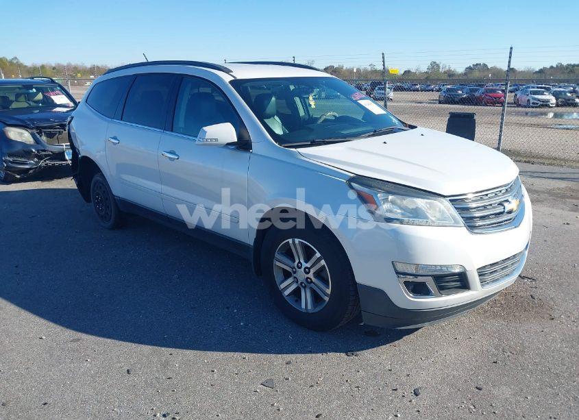 2016 Chevrolet Traverse 2LT (VIN 1GNKRHKD0GJ271990) main photo
