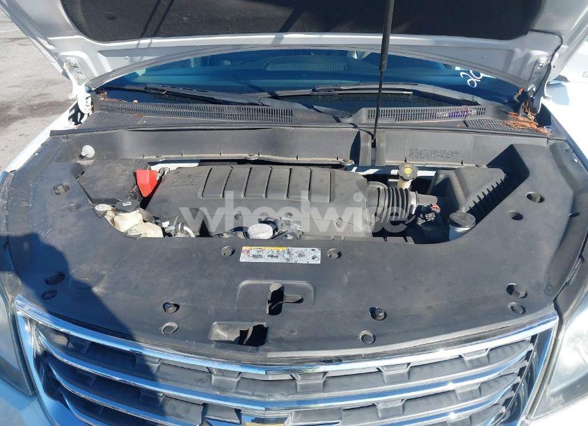 Photo 10 of 2016 Chevrolet Traverse 2LT (VIN 1GNKRHKD0GJ271990)