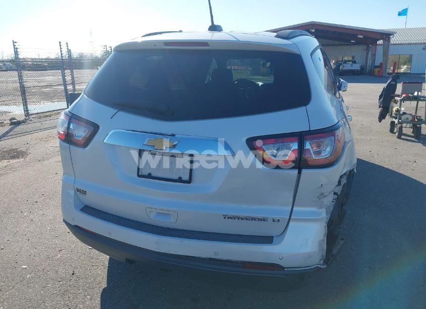 Photo 16 of 2016 Chevrolet Traverse 2LT (VIN 1GNKRHKD0GJ271990)