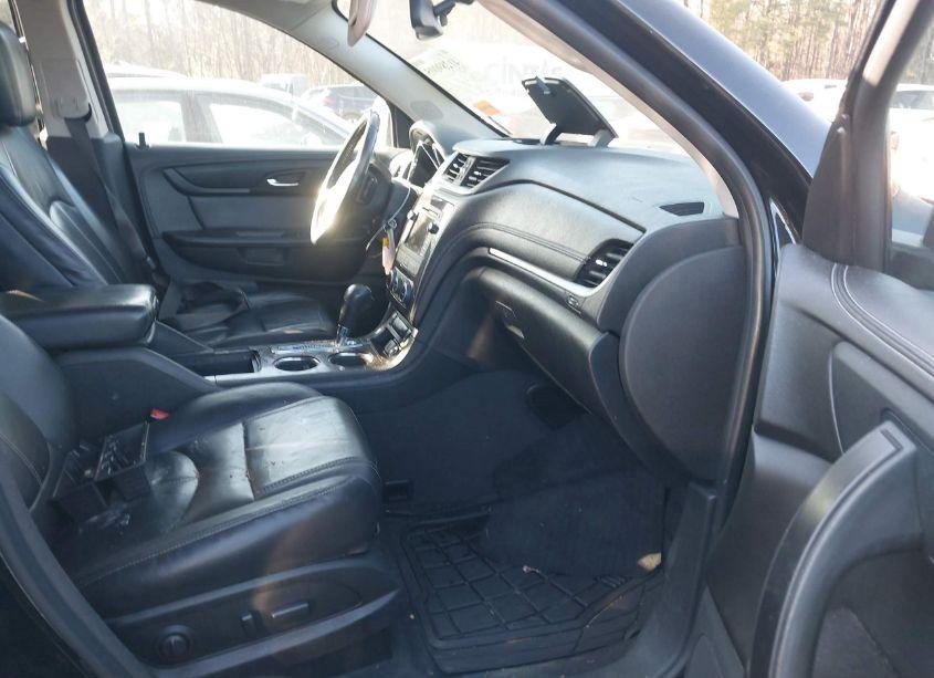 Photo 5 of 2016 Chevrolet Traverse 2LT (VIN 1GNKRHKD0GJ289504)