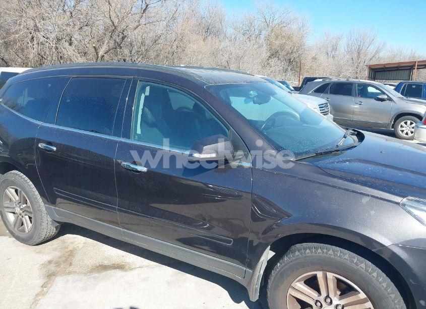 Photo 13 of 2017 Chevrolet Traverse 2LT (VIN 1GNKRHKD0HJ283378)