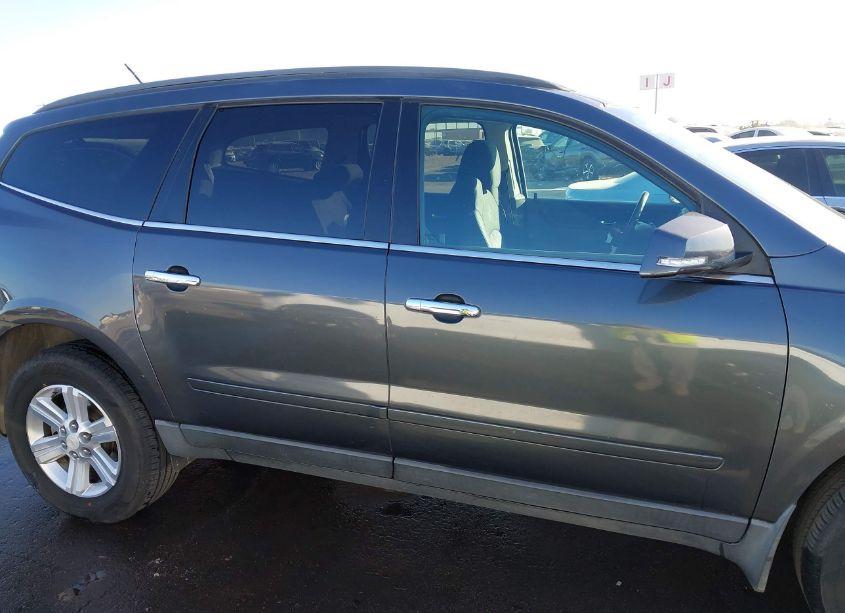 Photo 13 of 2014 Chevrolet Traverse 2LT (VIN 1GNKRHKD1EJ121433)