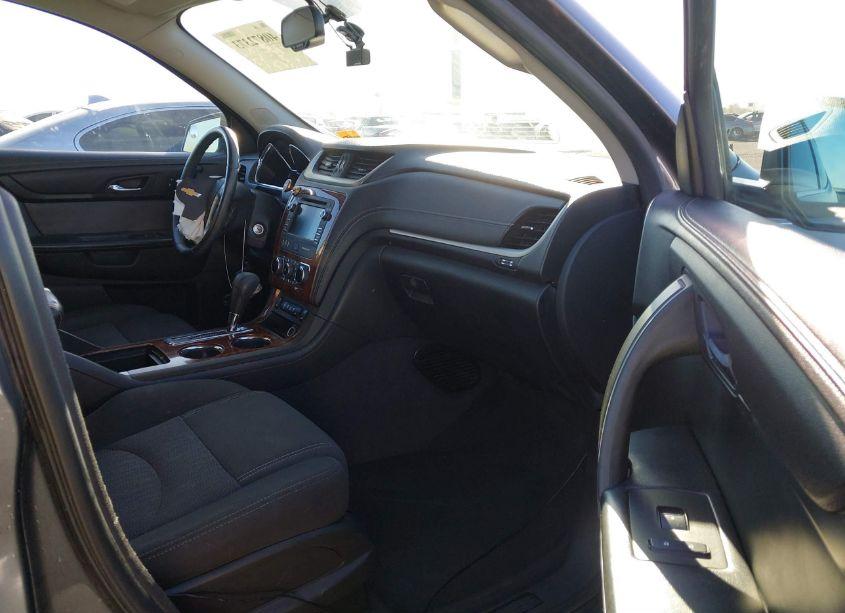 Photo 5 of 2014 Chevrolet Traverse 2LT (VIN 1GNKRHKD1EJ121433)